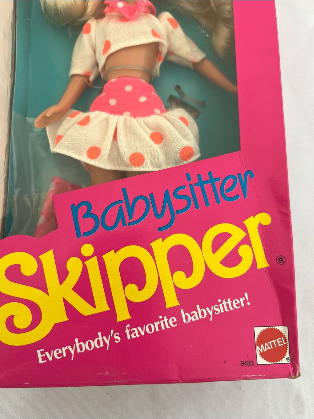 Vintage 1990 Babysitter Skipper Doll in Pink and White Polka Dot Outfit - Picture 3 of 10